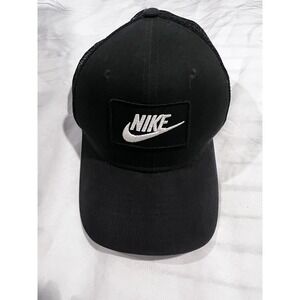 Nike SnapBack Trucker Hat Black‎
